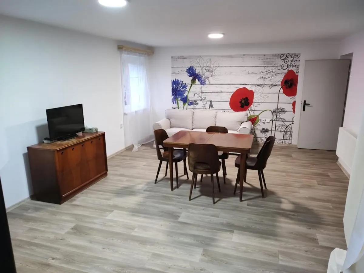 U Letiste Apartment Knezeves   Knezeves (Prague-West)